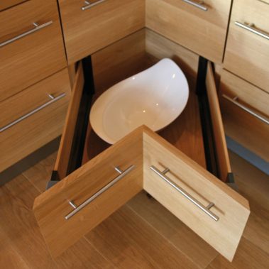 holzdesign-bernhard-ecklade